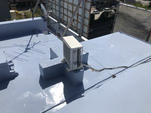 ウレタン塗膜防水(通気工法,密着工法) 外壁防水塗装