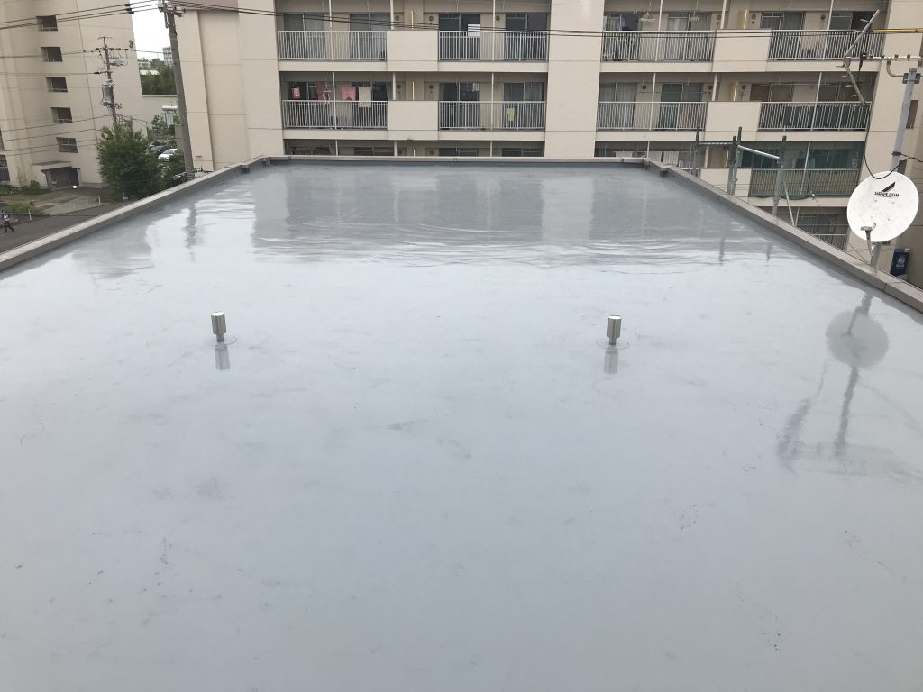 ゴムシート防水からウレタン防水通気工法
