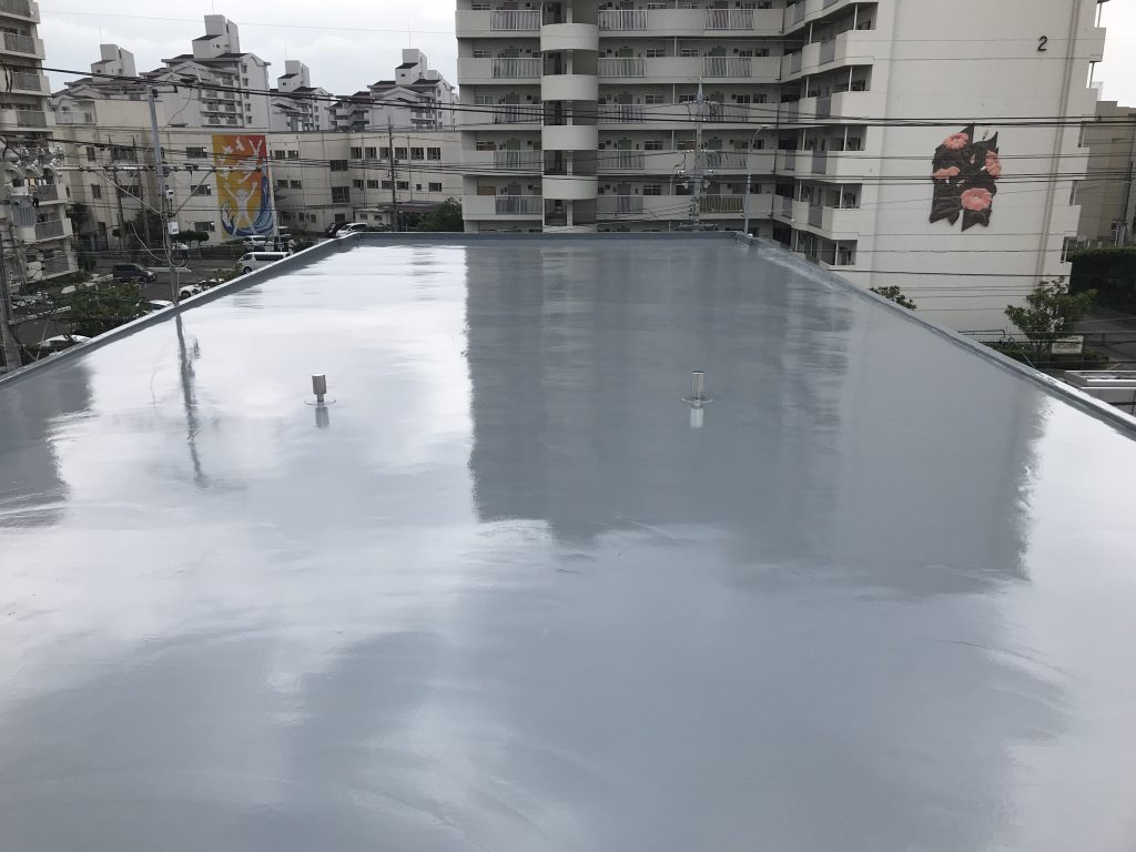 ゴムシート防水からウレタン防水通気工法