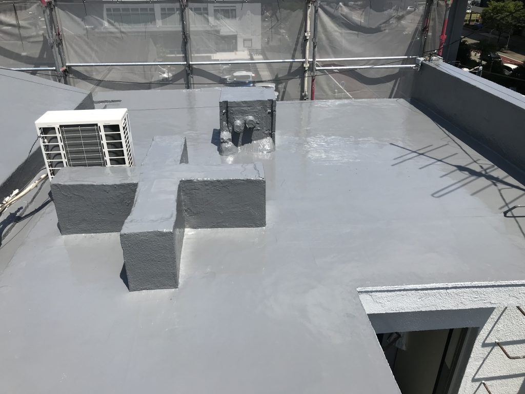 ウレタン塗膜防水(通気工法,密着工法) 外壁防水塗装