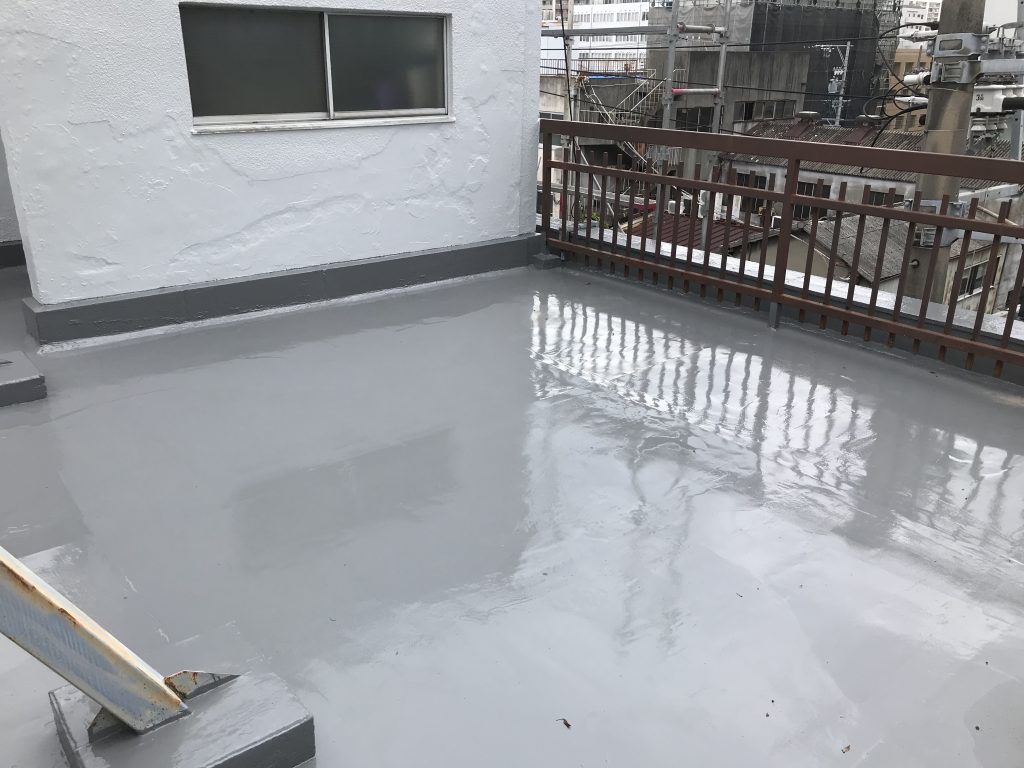 ウレタン塗膜防水(通気工法,密着工法) 外壁防水塗装