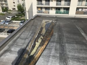 ゴムシート防水からウレタン防水通気工法