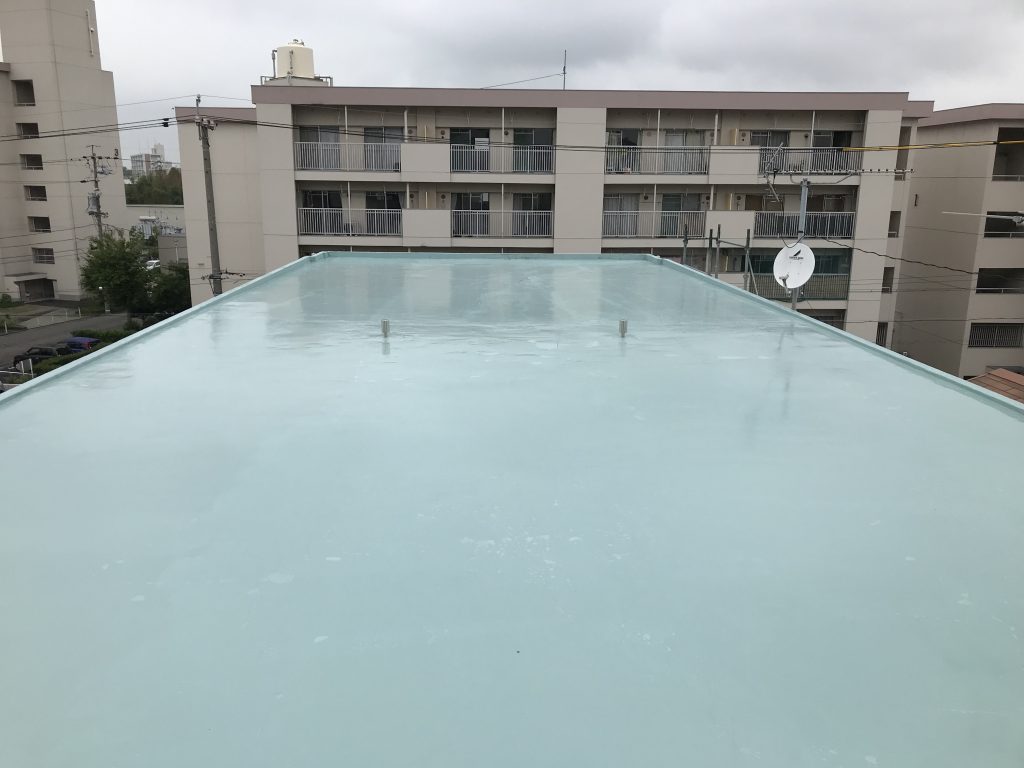 ゴムシート防水からウレタン防水通気工法